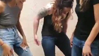 3 Girls Piss Jeans