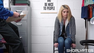 Fucking On The Table With Shoplifting Blondie Madison Haze