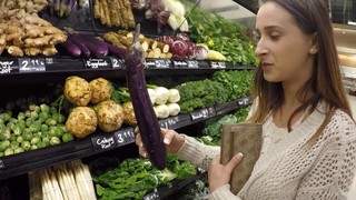 Inspiring Senorita Visits The Supermarket For The Nasty Flashing