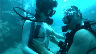 Underwater Fetish XXX Action On Cam