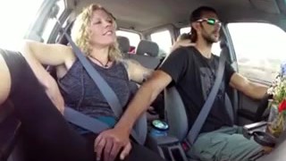 Blonde Gets Fingered Untill Cum In The Car