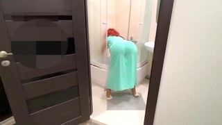 Spied On Stepmom's Giant Butt And Fucked Her Butthole!