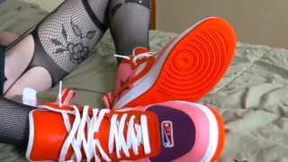 TGIRL EGIRL SCOUT LONDON CUMS IN FRESH NIKE SNEAKERS *FIRST FREE VID EVER*