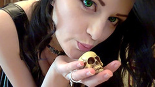 Goth Babe With Green Eyes Masturbates!