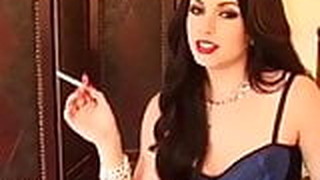 Lexi Belle Smoking Fetish JOI