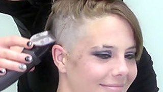 Alexus Shaves Her Head And Eyebrows