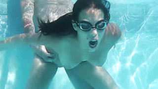Naughty Amateur GF In Swim Glasses Is Busy With Sucking Dick